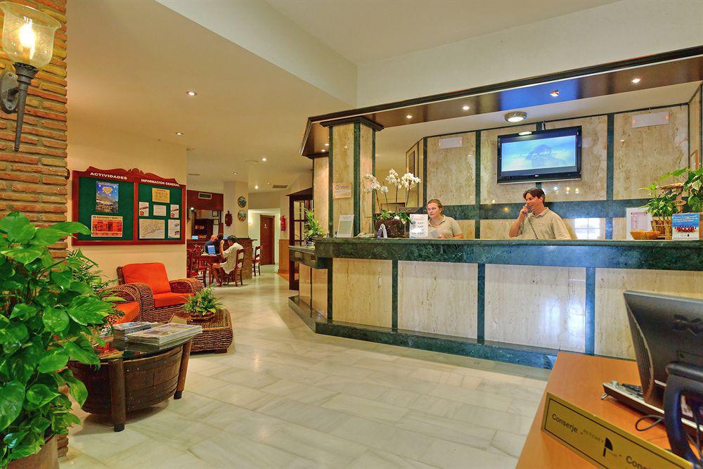 Aparthotel Mijas Costa Oasis By Grangefield Oasis Club Sitio de Calahonda Esterno foto