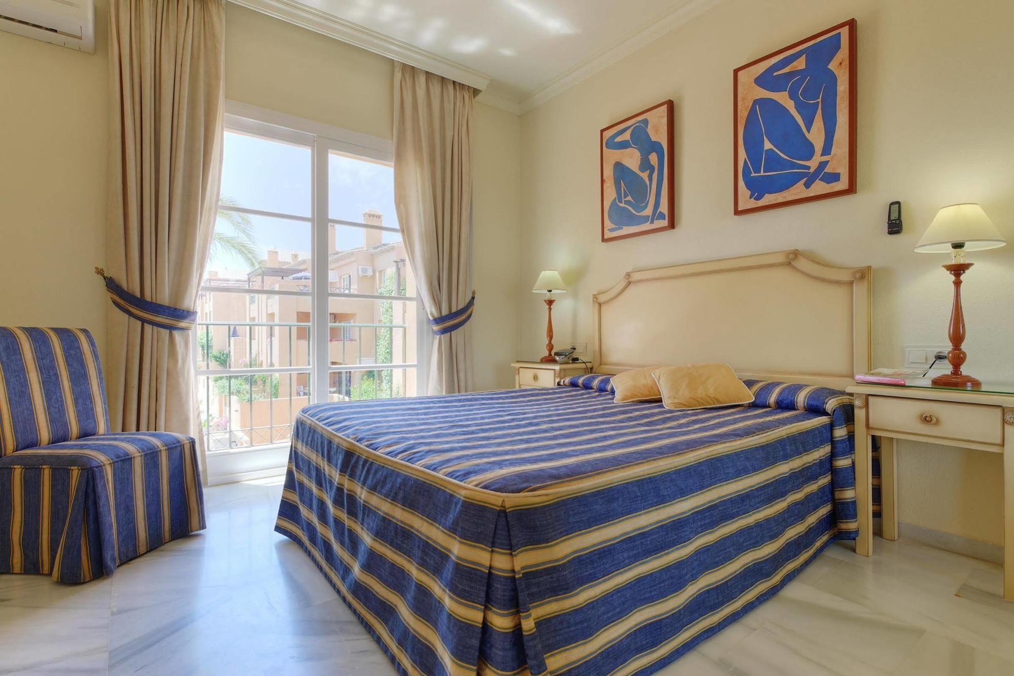 Aparthotel Mijas Costa Oasis By Grangefield Oasis Club Sitio de Calahonda Camera foto